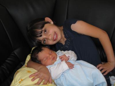 Bild zu Tiago mit der großen Schwester - Forum für Juli - Mamis