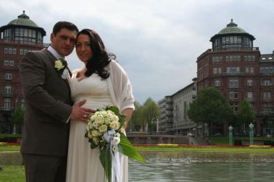 Bild zu So habe am Samstag geheiratet ( siehe bild ) es ist geschafft juhu :))) - Forum für Juli - Mamis
