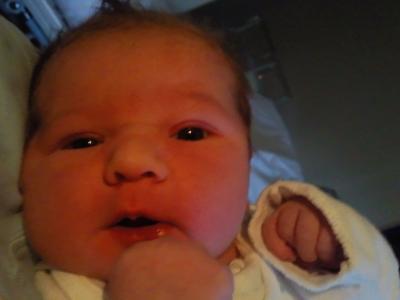 Bild zu Nun mal unser LAAAANGGGERRR Geburtsbericht mit Foto !!!! - Forum für Juli - Mamis