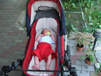 Bild zu meine kleine damals (wegen Sachen Frage) - Forum für Juli - Mamis