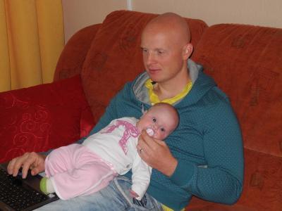 Bild zu Papa und Baby....Wer macht mit? - Forum für Juli - Mamis