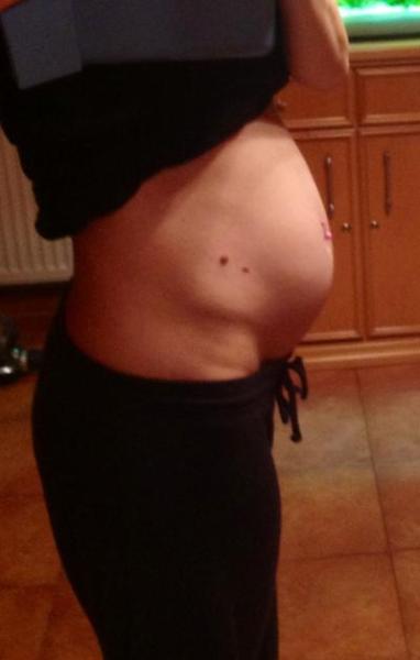 Bild zu Mein Foto zum Thema: Bauch JA oder NEIN ;-) - Forum für Juli - Mamis