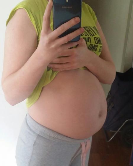 Bild zu Auch wochenwechsel (24.ssw) + bauchbild - Forum für Juli - Mamis