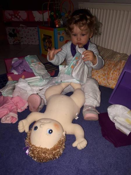 Bild zu Amelie und ihre RubensBarnPuppe 😍 - Forum für Juli - Mamis