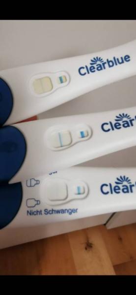 Bild zu Tests werden deutlich schwächer, Schmierblutung hat jedoch aufgehört... - Forum für Juli - Mamis