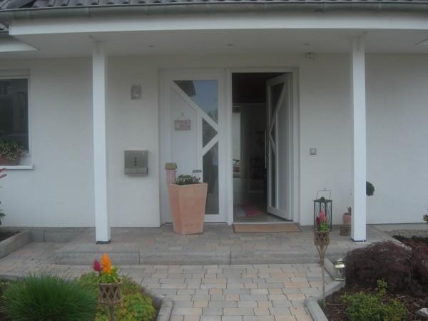 Bild zu
