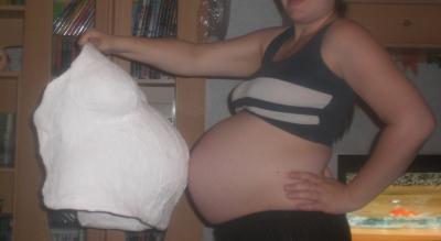 Bild zu Bauchbilder von letzter Woche...Gipsvergleich :-) - Forum für August - Mamis
