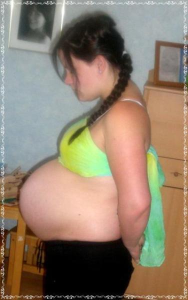 Bild zu Auch nochmal ein Bauchbild von heute - Forum für August - Mamis