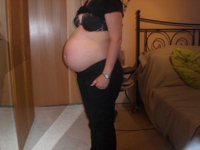 Bild zu Hier mal Bauchbilder von Mir - Forum für August - Mamis