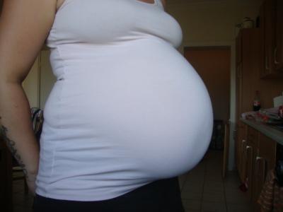 Bild zu Beues Bauchfoto - Forum für August - Mamis