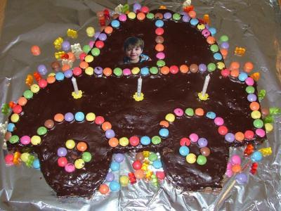 Bild zu Fertig: schneller Flitzer für Emil :-) - Forum für August - Mamis