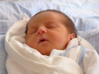 Bild zu Auch zu haus mit leichtem baby blues + geburtsbericht (lang^^) - Forum für August - Mamis