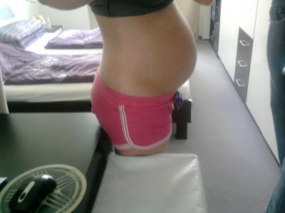 Bild zu mein bauchi wen`s interessiert... - Forum für August - Mamis