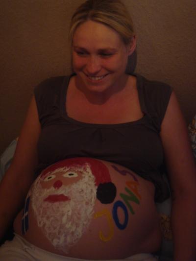 Bild zu Gestern letzter Geburtsvorbereitungskurs... Bauchbilder :o)) - Forum für August - Mamis