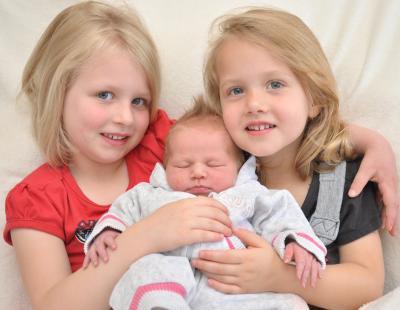 Bild zu Meine drei Mäuse!!!! - Forum für August - Mamis