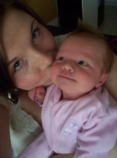 Bild zu ♥♥Mami mit Baby Mia Jolie ....♥♥ - Forum für August - Mamis