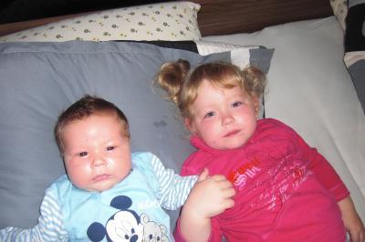 Bild zu Und hier noch ein Foto - Forum für August - Mamis