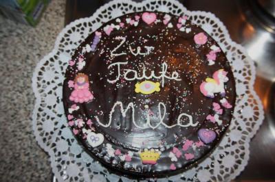 Bild zu Wollte Euch mal meine selbst gemachte Tauf Torte zeigen - Forum für August - Mamis