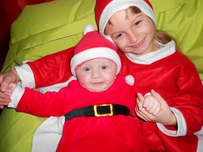 Bild zu Meine beiden Weihnachtsmäuse - Forum für August - Mamis