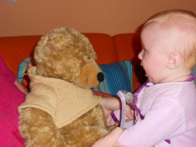 Bild zu Nur der Teddy versteht mich :-)) - Forum für August - Mamis