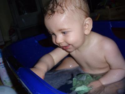 Bild zu wir haben die Wasserscheu überwunden... - Forum für August - Mamis
