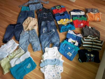 Bild zu Jungenkleidung Gr.74 von Name it, Sterntaler, S.Oliver... - Forum für August - Mamis