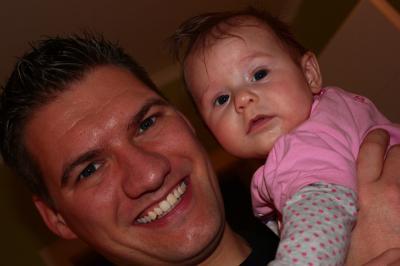 Bild zu Meine zwei, ich bin immernoch wie am ersten Tag verliebt.... - Forum für August - Mamis