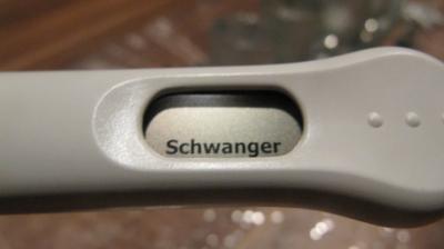 Bild zu Schwanger!!! Jetzt hab ich es schwarz auf weiß :) - Forum für August - Mamis