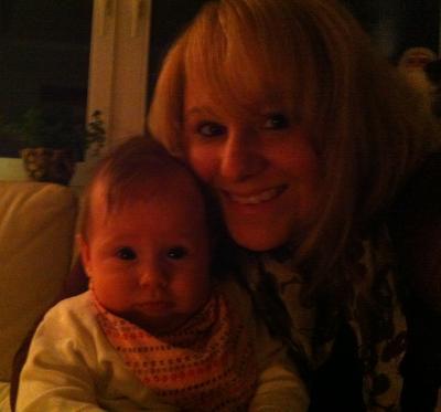 Bild zu Meine kleine Maus 19 Wochen... - Forum für August - Mamis