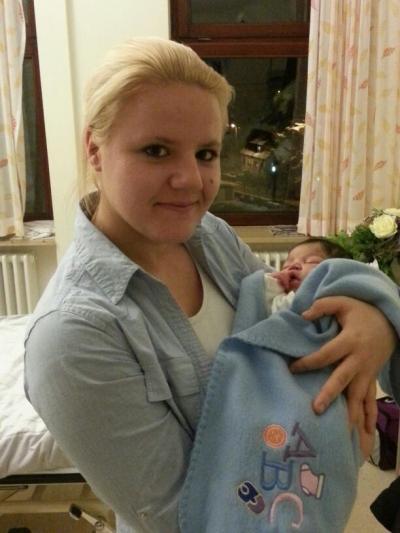 Bild zu stolze Tante *-* - Forum für August - Mamis