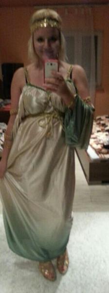 Bild zu heute Abend geht's zum Fasching :)) - Forum für August - Mamis