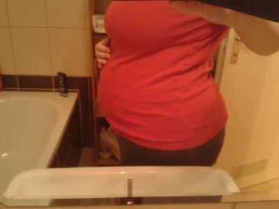 Bild zu Bauch über Nacht explodiert..... - Forum für August - Mamis