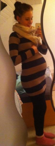 Bild zu Mein Bauch einfach mal so :D - Forum für August - Mamis