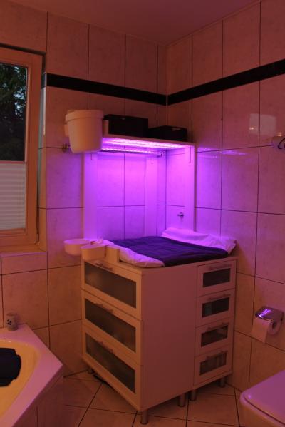 Bild zu Mein Mann hat den Wickeltisch fertig :-) - Forum für August - Mamis