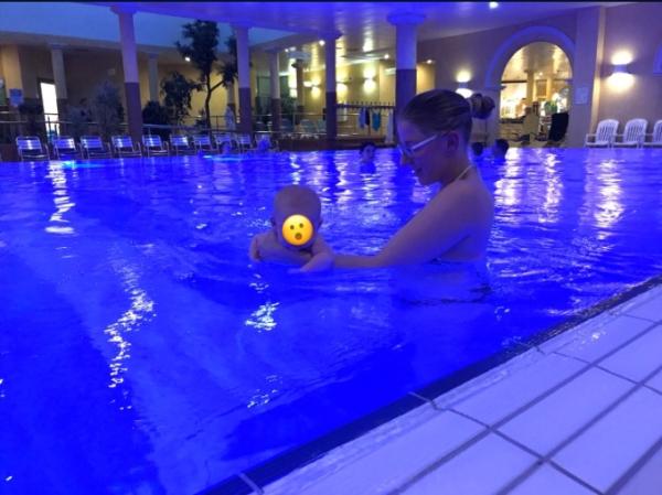 Bild zu 1. Schwimmbadbesuch - Forum für August - Mamis