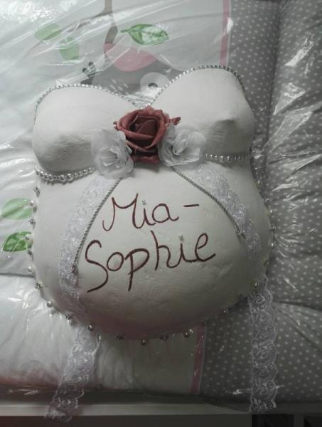 Bild zu Gipsbauch , kreative Zeit :) - Forum für August - Mamis