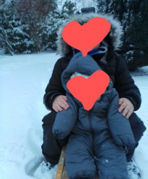 Bild zu Wir finden eure Minis den Schnee denn? - Forum für August - Mamis