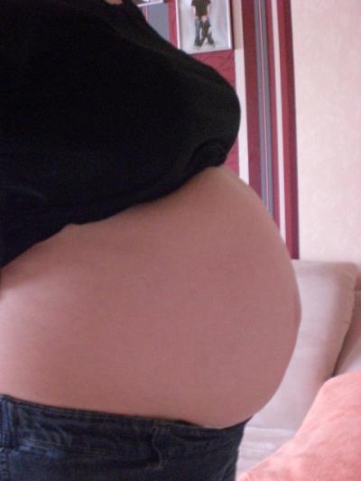 Bild zu Zeigt her eure Bäuche....und wie fühlt ihr euch so? - Forum für September - Mamis