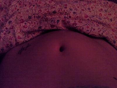 Bild zu Extreme Bauchbeule im Liegen?!? - Forum für September - Mamis