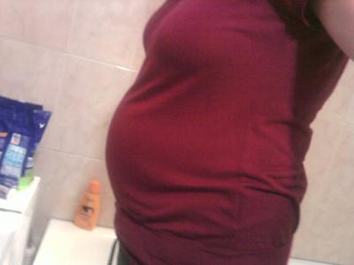 Bild zu Hier mein Bauch.... - Forum für September - Mamis