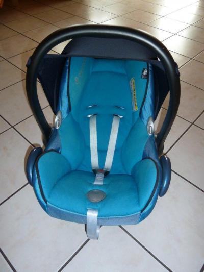 Bild zu Hallo mamis braucht noch einer eine Easy Base und Maxi Cosi CabrioFix - Forum für September - Mamis