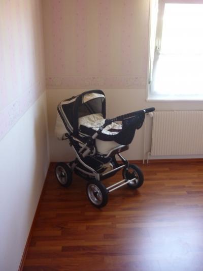 Bild zu Hier ein paar Bilder vom Kizi - Forum für September - Mamis