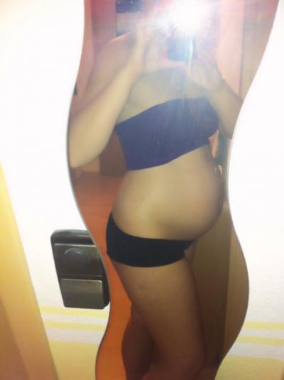 Bild zu Auch Bauch zeigen will, letztes Mal verpasst :)) - Forum für September - Mamis