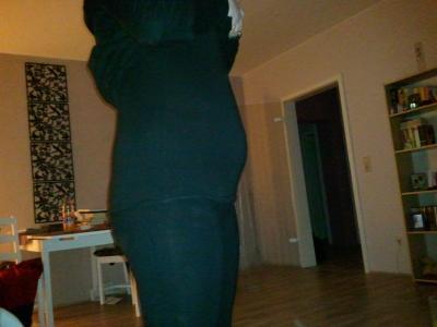 Bild zu Beweis für meinen bereits kleinen Babybauch... - Forum für September - Mamis