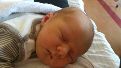 Bild zu Endlich ist unser Sohnemann da :) - Forum für September - Mamis