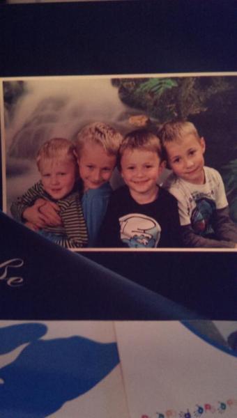 Bild zu