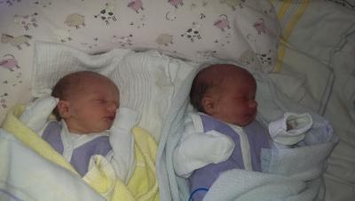 Bild zu Emma-Sophie und Svea-Lotta - Forum für September - Mamis