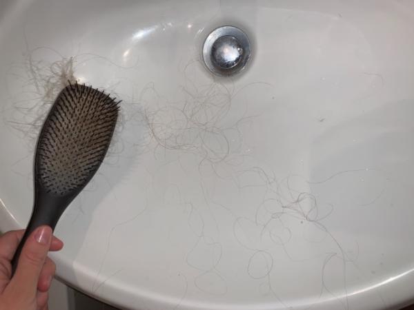 Bild zu Habt ihr immer noch so dolle Haarausfall ?? - Forum für September - Mamis