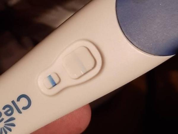 Bild zu Hilfe! Clear Blue Frühtest - Forum für September - Mamis
