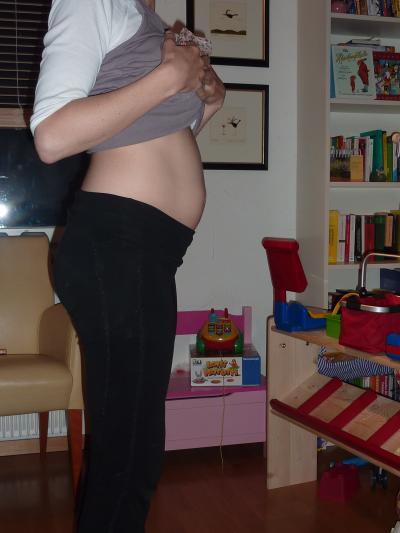 Bild zu Auch mal ein Bauchbild - Forum für Oktober - Mamis